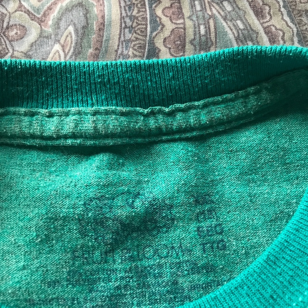 Teal // Aqua heathered tee 💫 - Picture 3 of 7